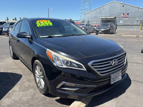 2015 Hyundai Sonata 2.4L SE FWD photo