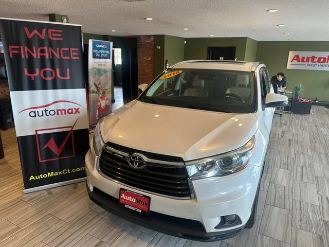 2015 Toyota Highlander XLE AWD photo