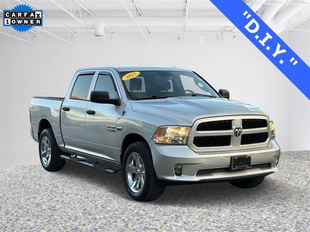 2015 Ram 1500 Express 4WD photo