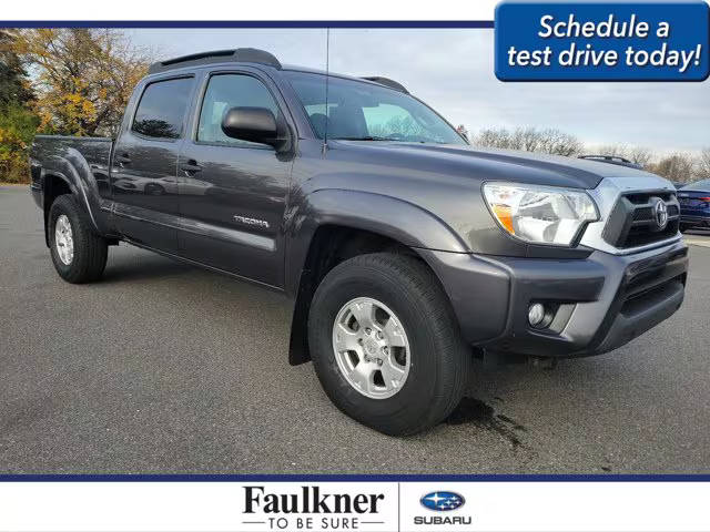 2015 Toyota Tacoma  4WD photo