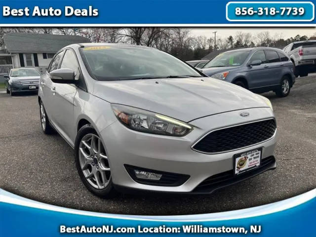 2015 Ford Focus SE FWD photo