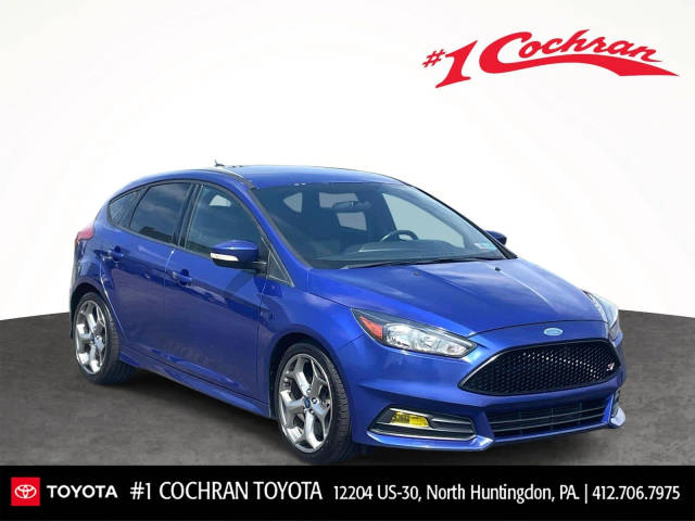 2015 Ford Focus ST FWD photo