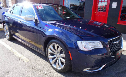 2015 Chrysler 300 300C RWD photo