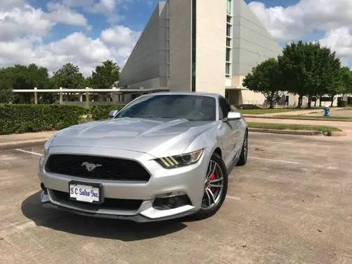 2015 Ford Mustang EcoBoost Premium RWD photo
