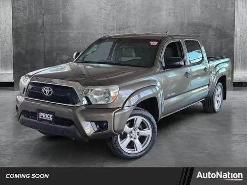 2015 Toyota Tacoma  RWD photo