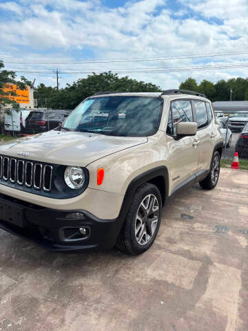 2015 Jeep Renegade Latitude FWD photo