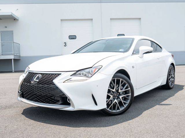 2015 Lexus RC AWD photo
