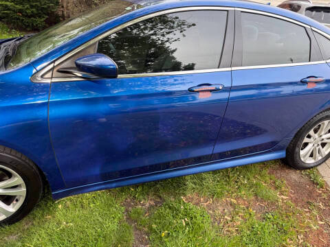 2015 Chrysler 200 Limited FWD photo