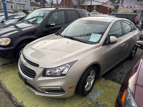 2015 Chevrolet Cruze LT FWD photo
