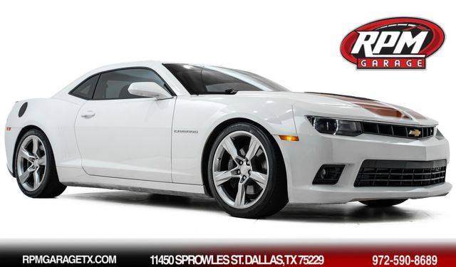 2015 Chevrolet Camaro SS RWD photo