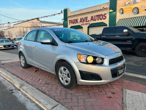 2015 Chevrolet Sonic LS FWD photo