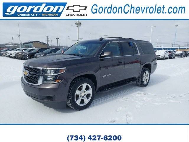 2015 Chevrolet Suburban LT 4WD photo