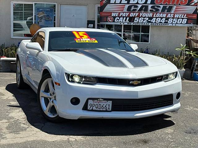 2015 Chevrolet Camaro LT RWD photo
