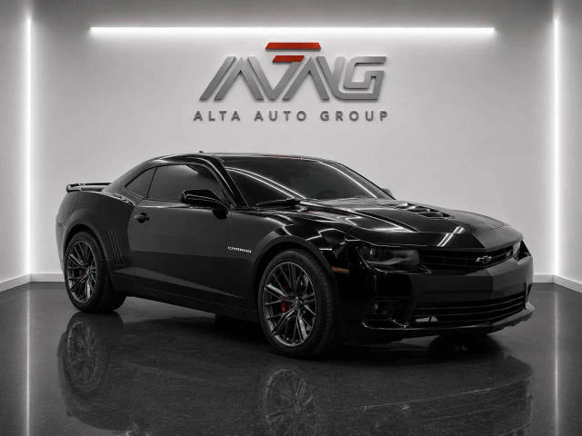 2015 Chevrolet Camaro SS RWD photo
