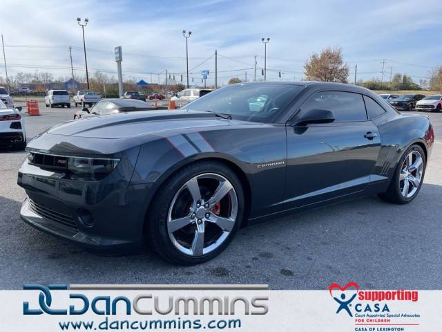 2015 Chevrolet Camaro LT RWD photo