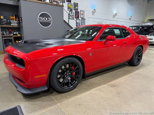 2015 Dodge Challenger SRT Hellcat RWD photo