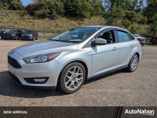 2015 Ford Focus SE FWD photo