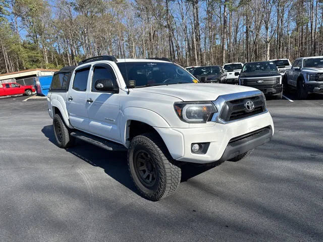 2015 Toyota Tacoma  4WD photo