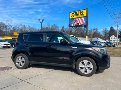 2015 Kia Soul Base FWD photo