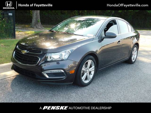2015 Chevrolet Cruze LT FWD photo