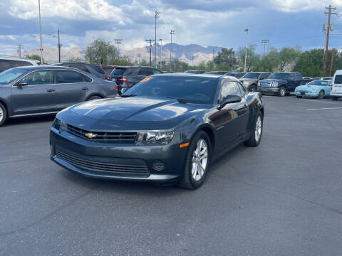 2015 Chevrolet Camaro LS RWD photo