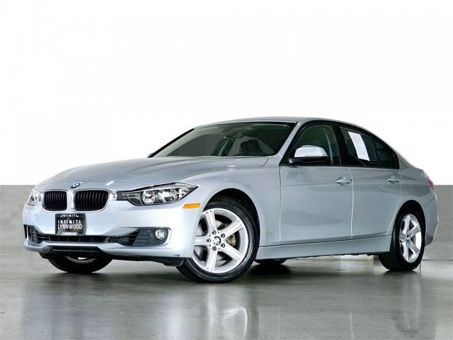 2015 BMW 3 Series 328i RWD photo