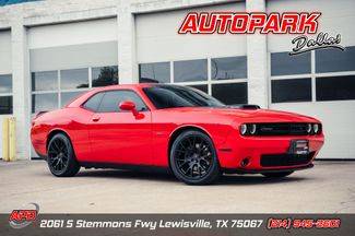 2015 Dodge Challenger R/T Shaker RWD photo