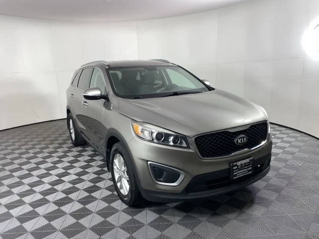 2016 Kia Sorento LX FWD photo