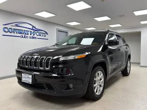 2015 Jeep Cherokee Latitude FWD photo
