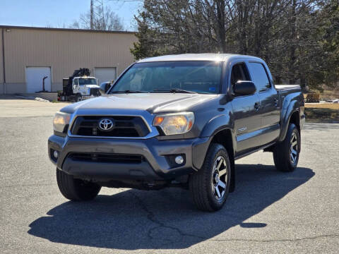 2015 Toyota Tacoma PreRunner RWD photo