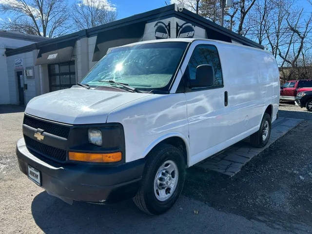 2015 Chevrolet Express Cargo RWD photo