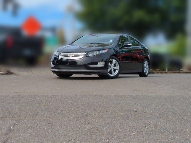 2015 Chevrolet Volt  FWD photo