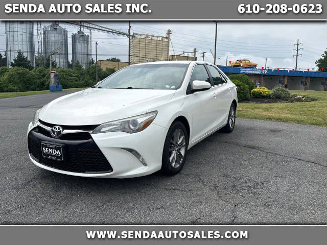2015 Toyota Camry SE FWD photo