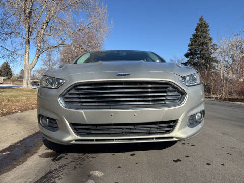 2015 Ford Fusion SE Hybrid FWD photo