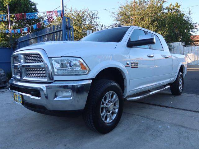 2015 Ram 2500 Laramie 4WD photo