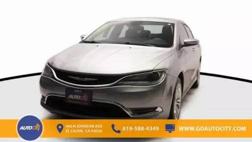 2015 Chrysler 200 Limited FWD photo