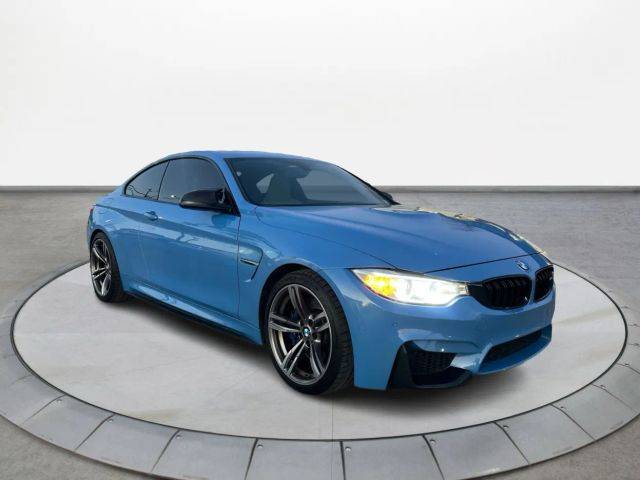 2015 BMW M4  RWD photo