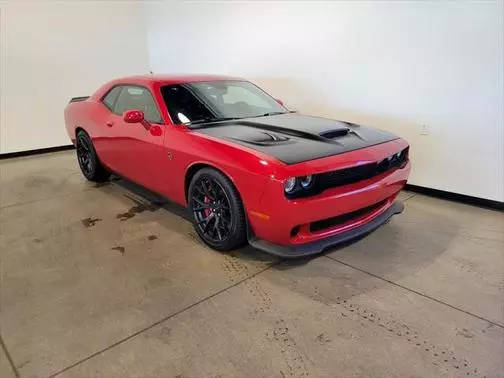 2015 Dodge Challenger SRT Hellcat RWD photo