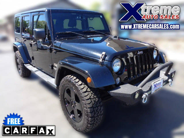 2015 Jeep Wrangler Unlimited Sahara 4WD photo