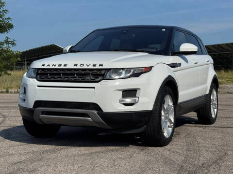 2015 Land Rover Range Rover Evoque Pure Plus 4WD photo