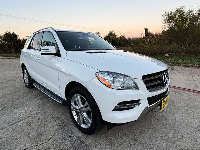2015 Mercedes-Benz M-Class ML 350 AWD photo