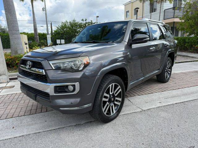 2015 Toyota 4Runner Limited 4WD photo