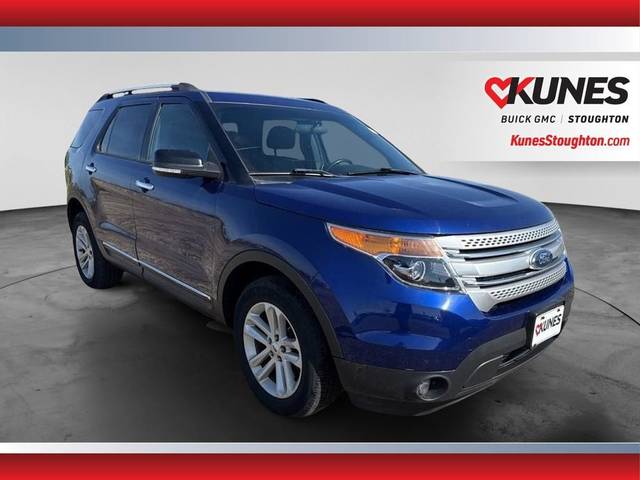 2015 Ford Explorer XLT 4WD photo