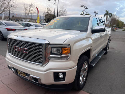 2015 GMC Sierra 1500 Denali 4WD photo