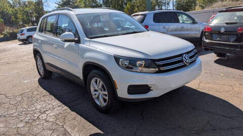 2015 Volkswagen Tiguan S AWD photo