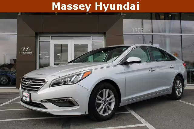 2015 Hyundai Sonata 2.4L SE FWD photo