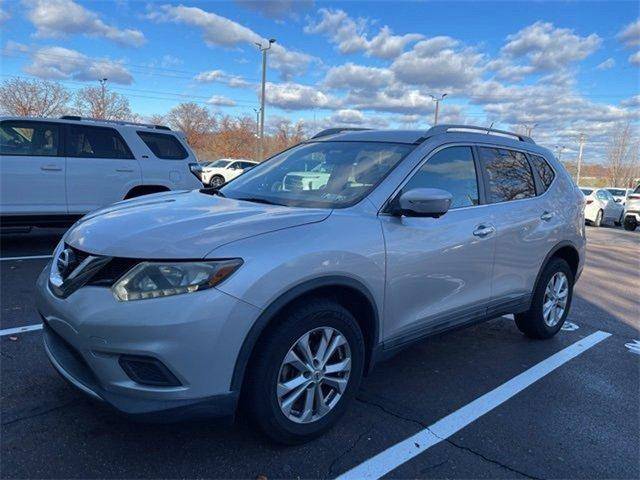 2015 Nissan Rogue SV AWD photo