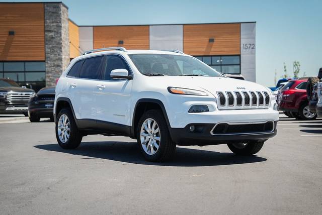 2015 Jeep Cherokee Limited 4WD photo