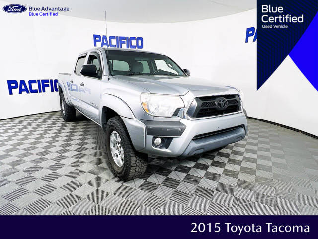 2015 Toyota Tacoma  4WD photo