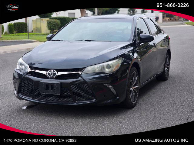 2015 Toyota Camry XSE FWD photo